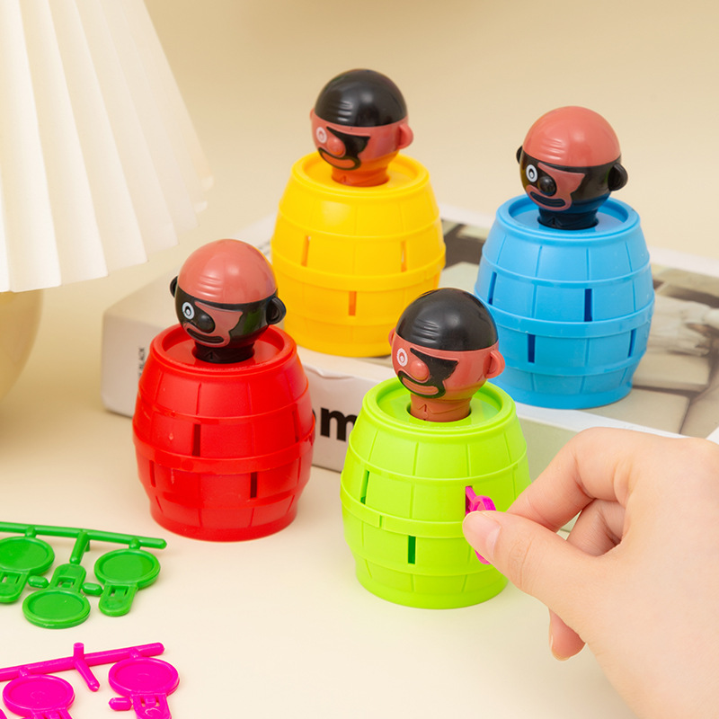 5Pcs Funny Gadget Pirate Barre - Board Game Pirates recension och pris